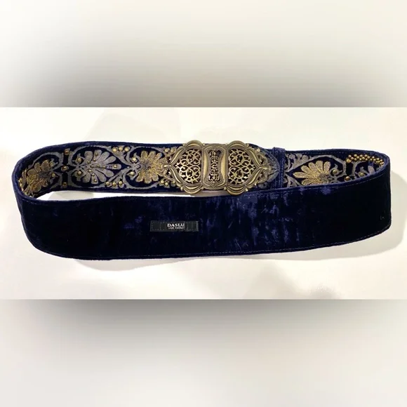 Daslu blue velvet with gold magnificent belt display picture 1